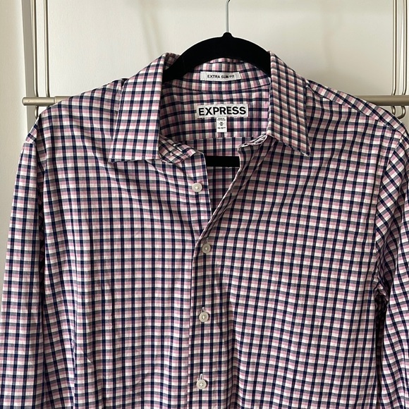 Express Button Up - Picture 3 of 4